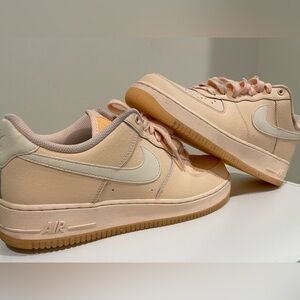 Nike Air Force 1 orange pulse